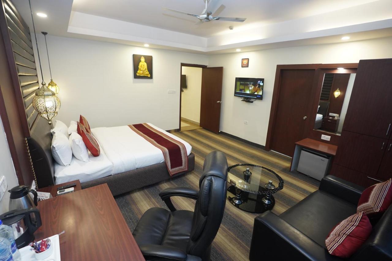 Hotel Avn Grand Ranchi Eksteriør bilde