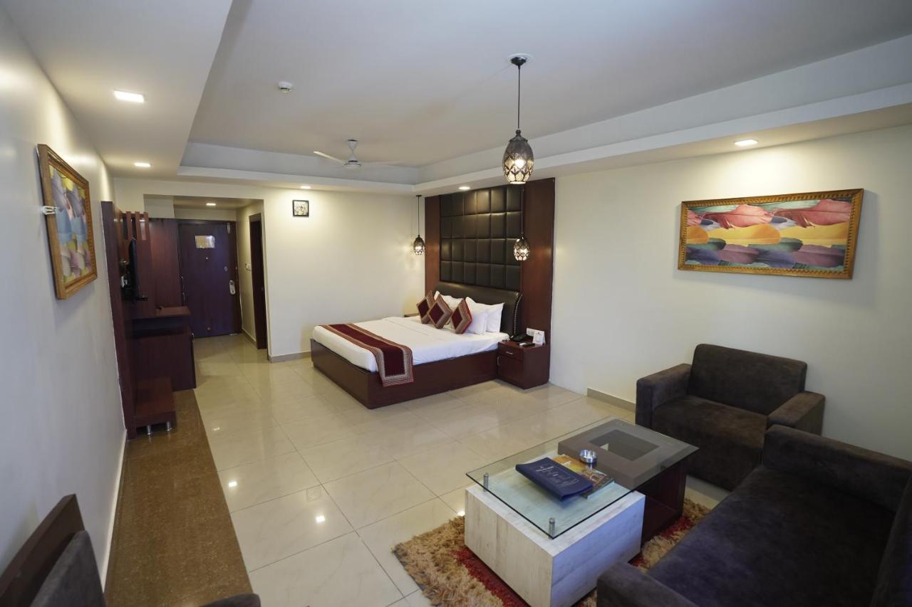 Hotel Avn Grand Ranchi Eksteriør bilde